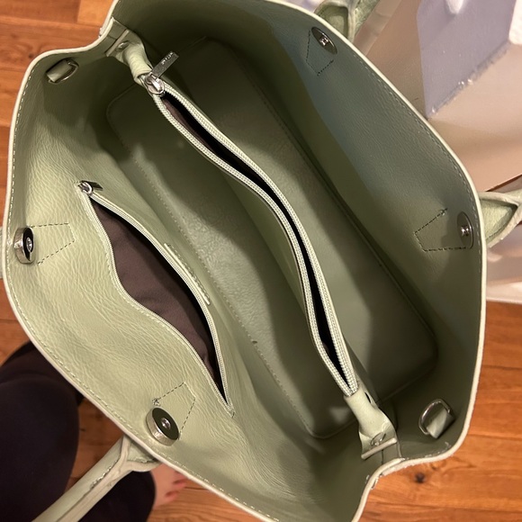 NWOT Matt and Nat satchel - Picture 3 of 3